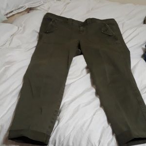 Torrid Olive cuffed capris